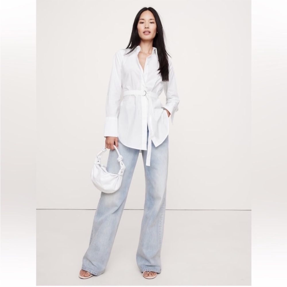 Banana Republic Classic White Button-Up Shirt with Waist Tie. Sz XS Petite 
NWT